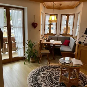 Edelweiss Herz Apartment